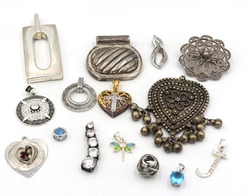 Vintage 925 sterling silver pendants and brooch