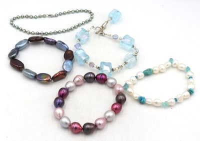 Group lot of 5 Pearl bracelets