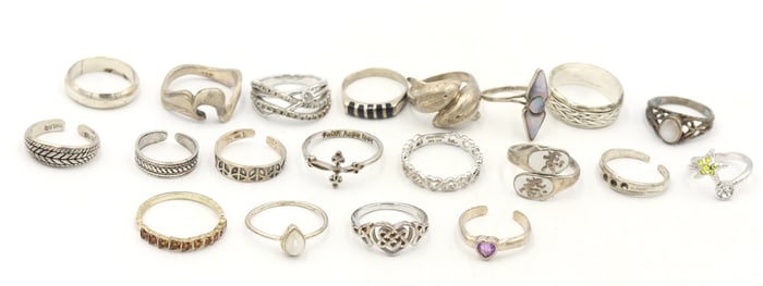 Group lot of Vintage 925 sterling silver rings