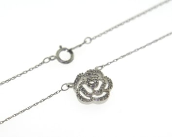 925 Sterling Silver Cubic Zirconia Flower Style Pendant on Chain