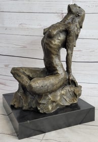 Nude Female Bronze Sculpture
