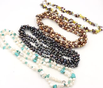 Group lot of 4 Pearls strand necklaces