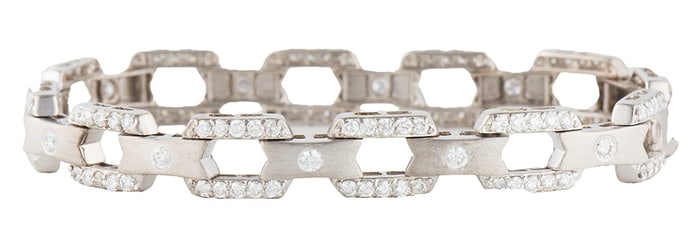 3.65ctw Diamond Square Link Station Bracelet in 18K