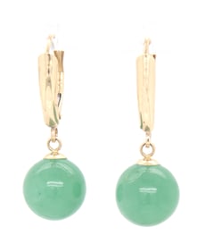 Green Jade drop earrings in 14kt Yellow gold