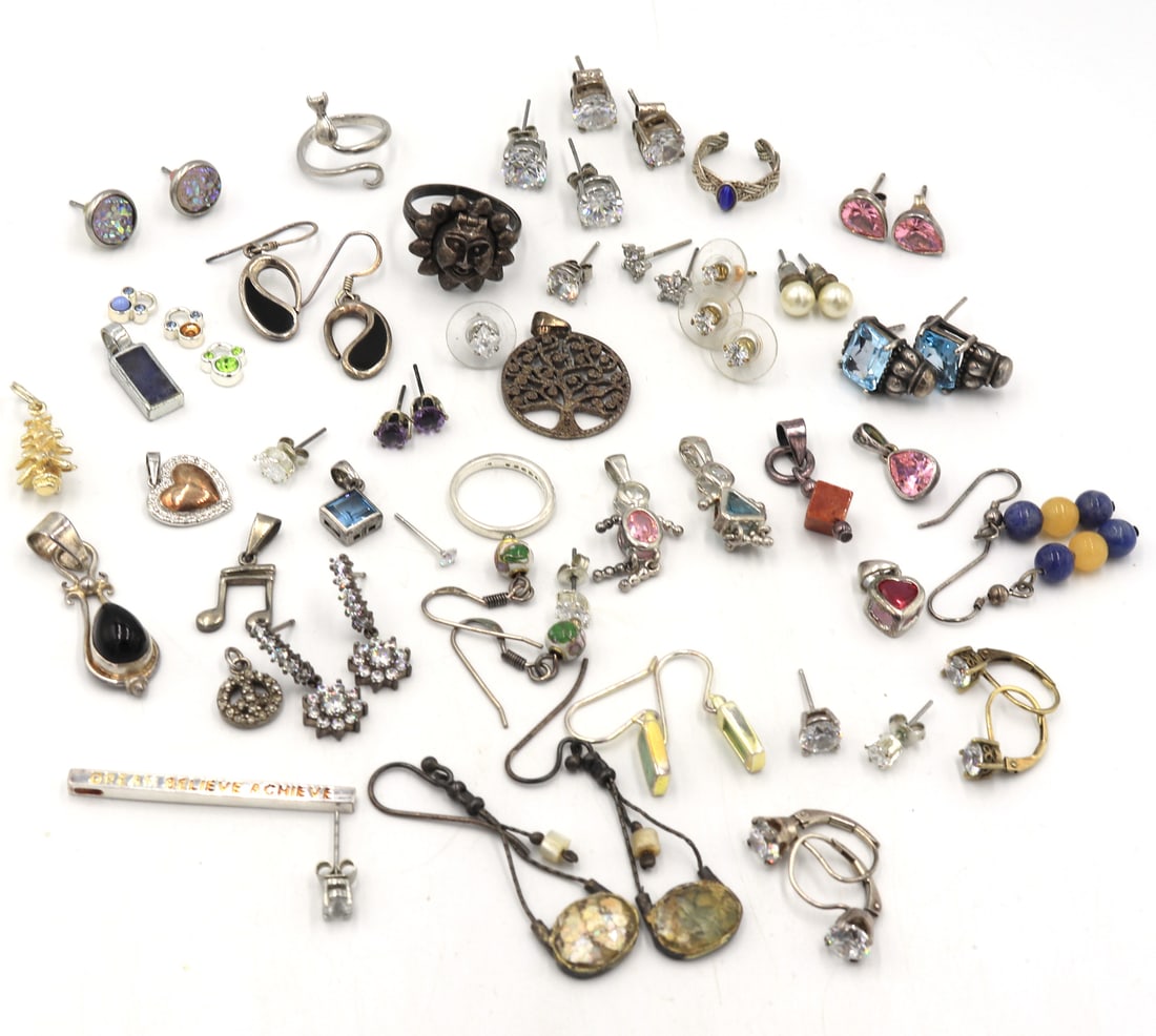 Group lot of vintage 925 sterling silver mixed jewelry (1 of 10)