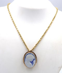 14kt Yellow gold Cameo brooch pendant on rope chain necklace