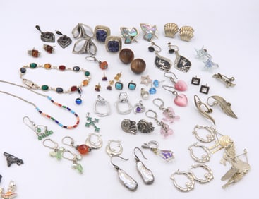 Big Group Lot of vintage 925 Sterling Silver Jewelry