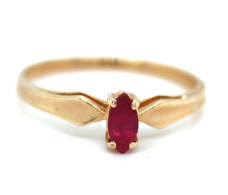 14kt Yellow gold marquise ruby ring