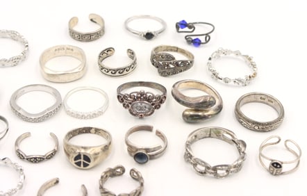 Group lot of Vintage 925 sterling silver rings