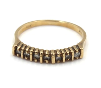 10kt Yellow gold diamond band