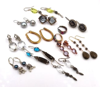 Group lot of Vintage 925 sterling silver earrings