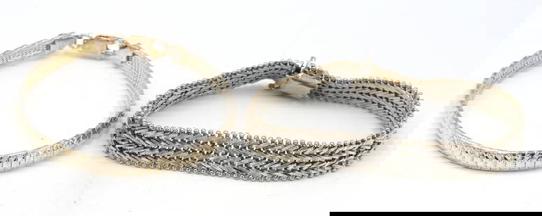 Group lot of 2 Vintage 925 sterling silver bracelets: Group lot of 2 Vintage 925 sterling silver bracelets. 7 inches omega bracelet. 7.5 inches mesh bracelet. Total weight of lot is 34.2 grams.