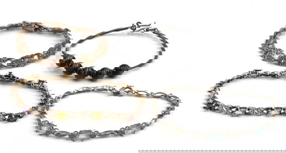 Vintage 925 sterling silver group lot of 4 bracelets: Vintage 925 sterling silver group lot of 4 bracelets. Total weight of lot is 38 grams.