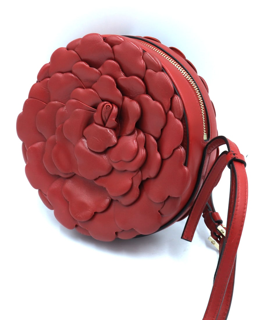 Valentino Garavani Atellier Rose 03 Round Cross Body Bag (1 of 6)