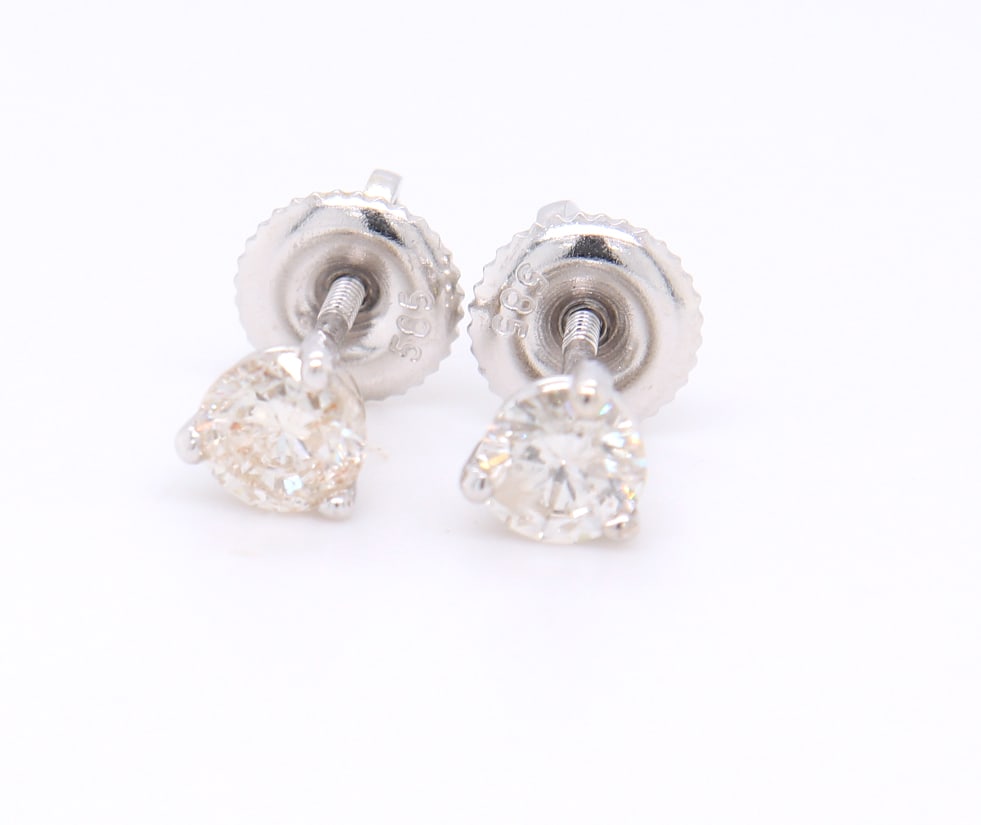 14kt White Gold Diamond Stud Earrings (1 of 3)