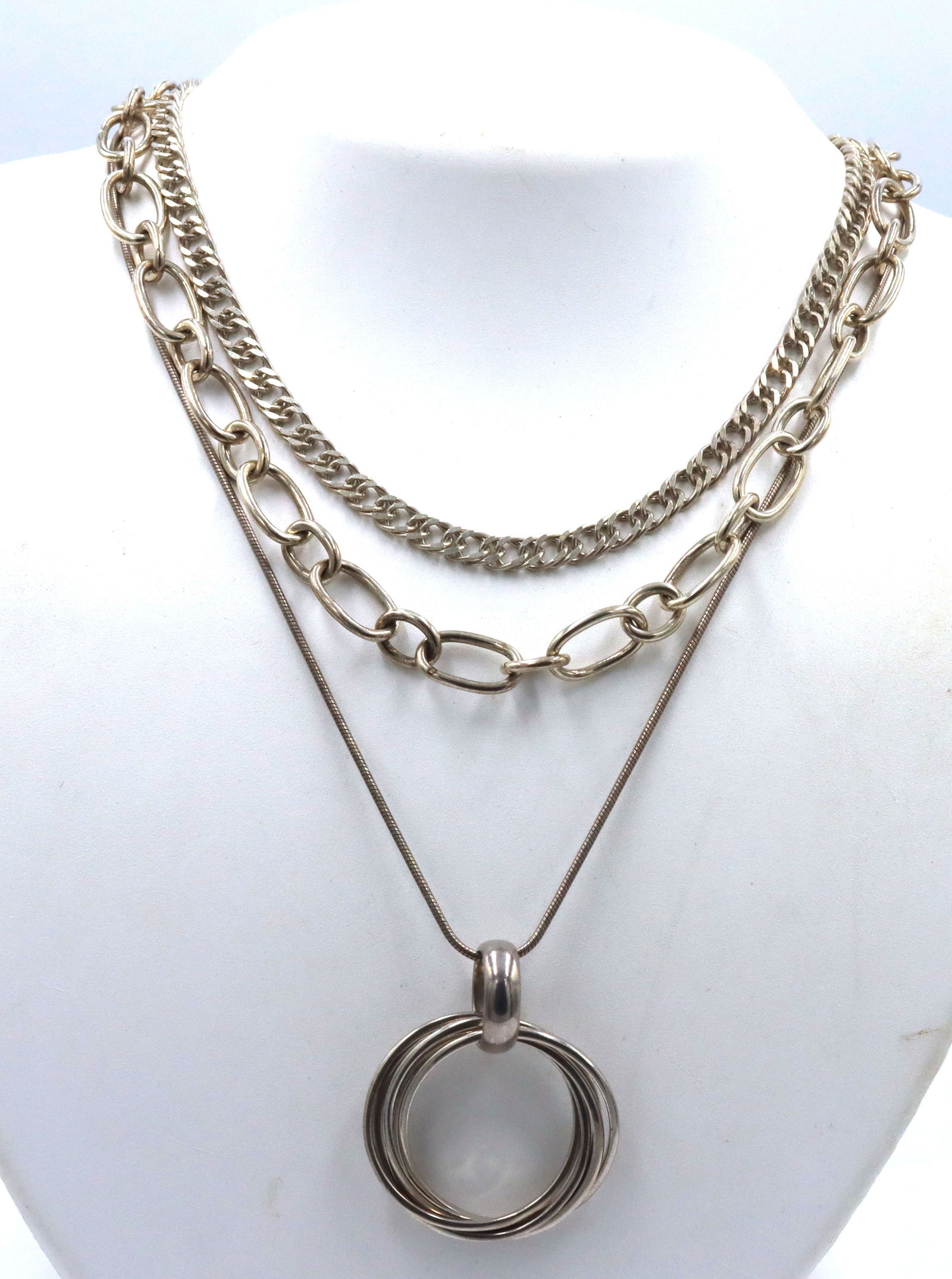 Group lot of 3 Vintage 925 sterling silver necklaces (1 of 6)