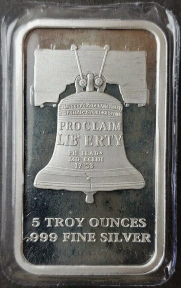 SD Bullion 5 troy Oz .999 Fine Silver Liberty Bell Constitution Bar in Plastic: SD Bullion 5 troy Oz .999 Fine Silver Liberty Bell Constitution Bar in Plastic.
