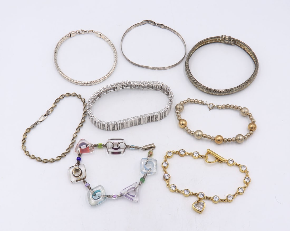 Group Lot of 8 Vintage 925 Sterling Silver Bracelets: Group Lot of 8 Vintage 925 Sterling Silver Bracelets. 7.5 inches Cubic Zirconia Bracelet. 8 inches Italian Bracelet, 7 inches Italian Herringbone Bracelet. 7 inches Ball Link Bracelet. 7 inches Italia