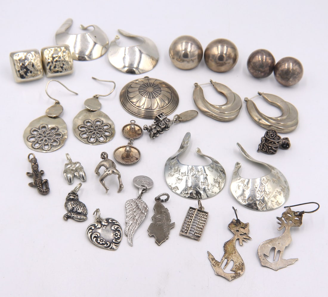 Group lot of Vintage 925 sterling silver charms and earrings (1 of 9)