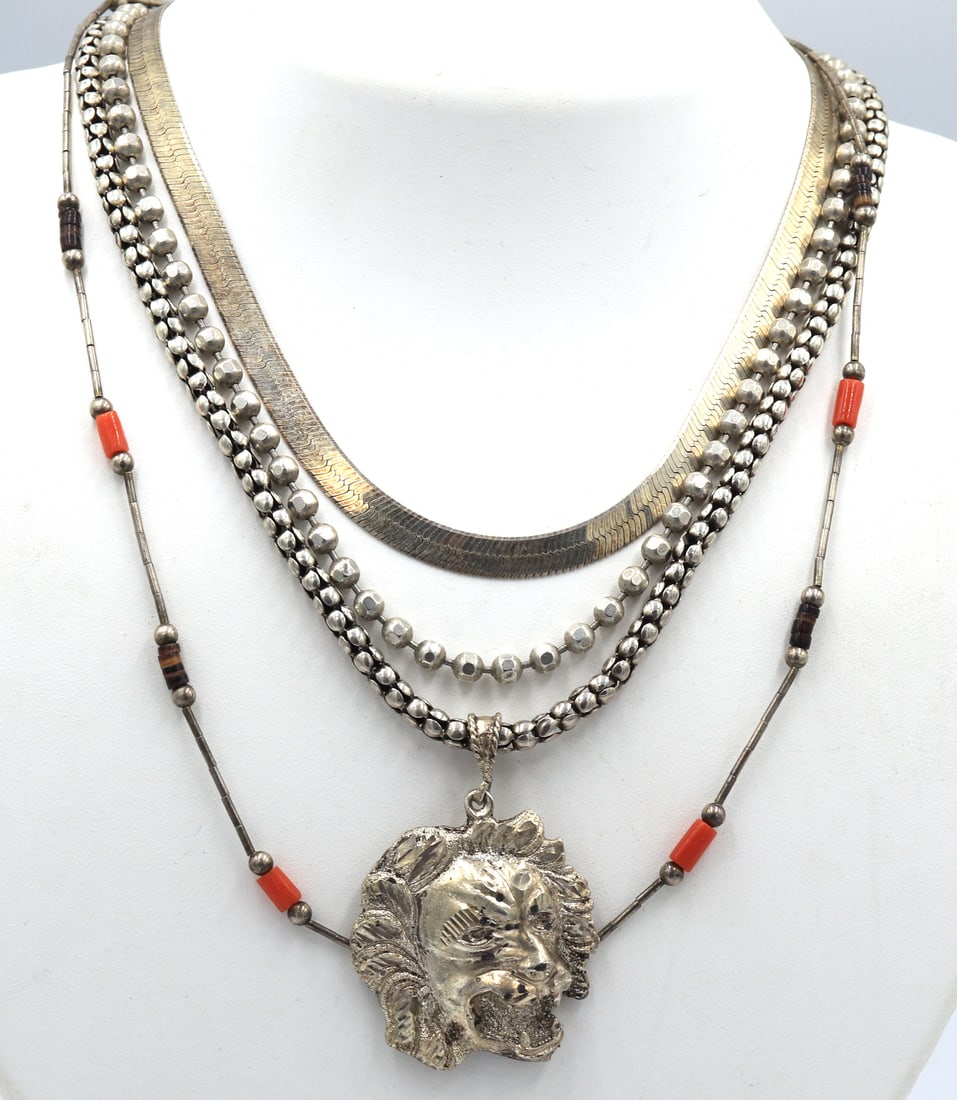 Group lot of 4 Vintage 925 sterling silver necklaces (1 of 8)