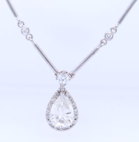 18kt White gold pear shaped laser treated in 0.75ctw bezel set diamond bar necklace