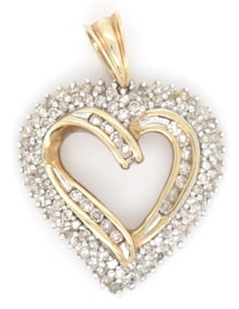 10kt Yellow gold heart shaped diamond pendant