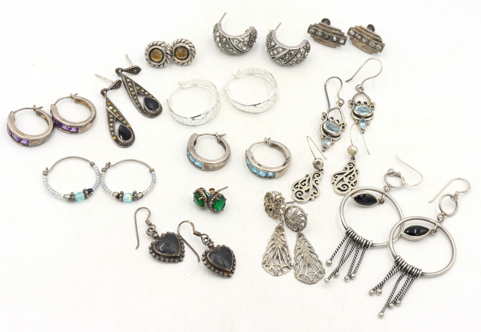 Group lot of Vintage 925 sterling silver earrings (1 of 7)