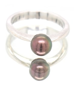 Simple 18kt WG 6.5mm Black Pearl Ring