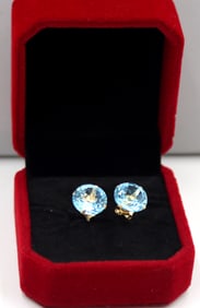 14kt Yellow gold blue topaz stud earrings