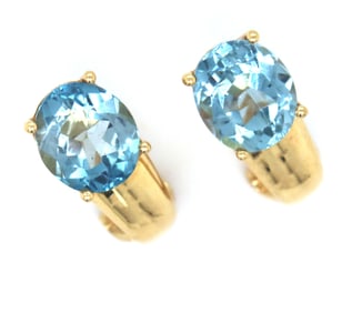 Stunning 18K Yellow Gold Omega Clip Aquamarine Earrings
