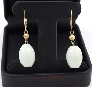 14kt Yellow gold Lavender Jade dangle earrings