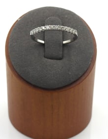 14kt White gold 0.24ctw diamond band