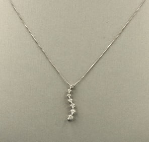 10kt White gold diamond pendant on box chain necklace
