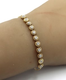 0.40ctw Round brilliant cut diamond cluster circle adjustable bracelet