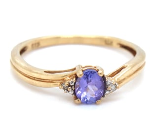 10kt Yellow gold round Tanzanite ring