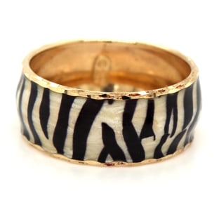 14kt Yellow gold black and white Enamel wide band