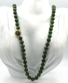 Green Jade beaded necklace