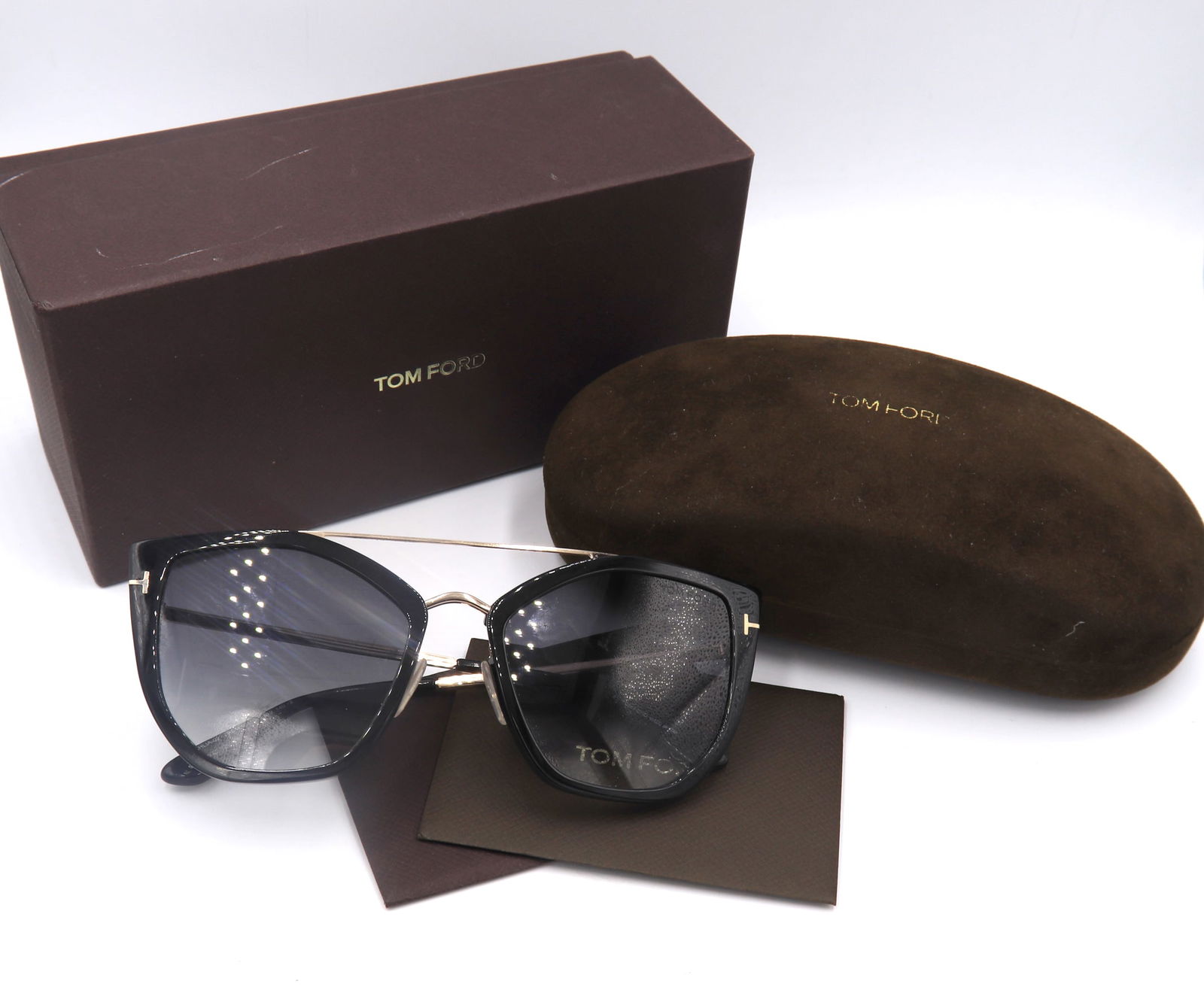 Tom Ford Cat Eye Metal and Acetate Sunglasses: Tom Ford Cat Eye Metal and Acetate Sunglasses. Comes with Box and Card.