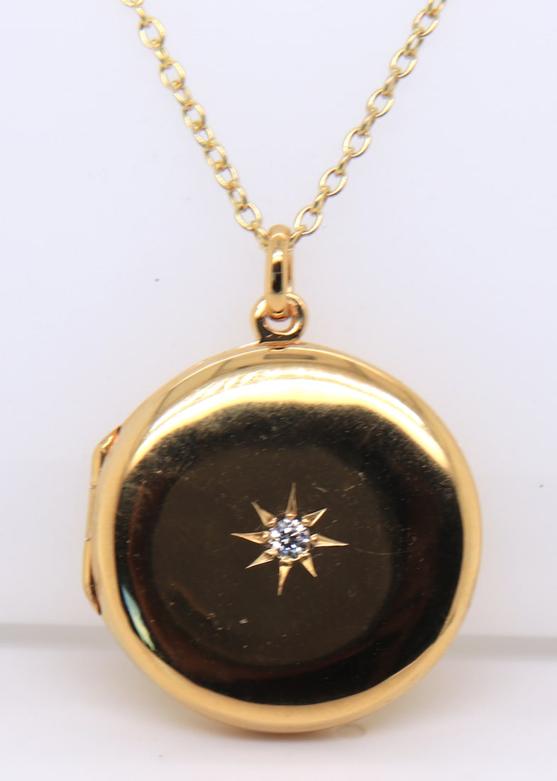 Argento Vivo 10KT Yellow Gold plated Over Sterling Silver locket Necklace (1 of 5)