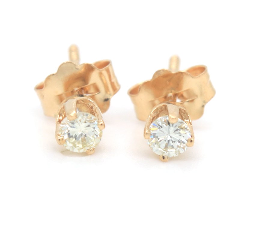 14kt Yellow gold approximate 0.20ctw round brilliant cut diamond stud earrings (1 of 5)
