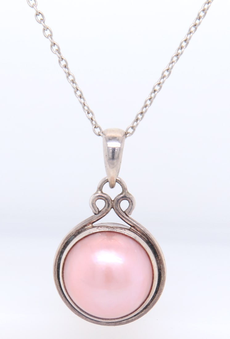 925 Sterling Silver Pink Pearl Pendant on Chain Necklace (1 of 4)