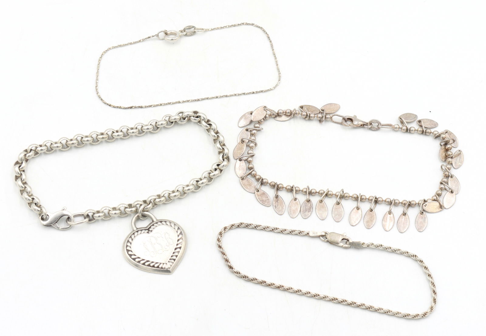 Group lot of 4 Vintage 925 sterling silver necklaces (1 of 9)