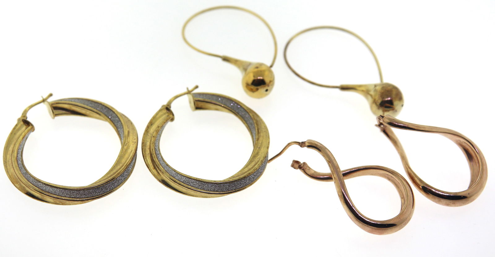 Lot of 3 Sterling Silver Earrings: 925 Sterling Silver Lot of 3 Earrings. Total weight of lot is 22.12 Grams.