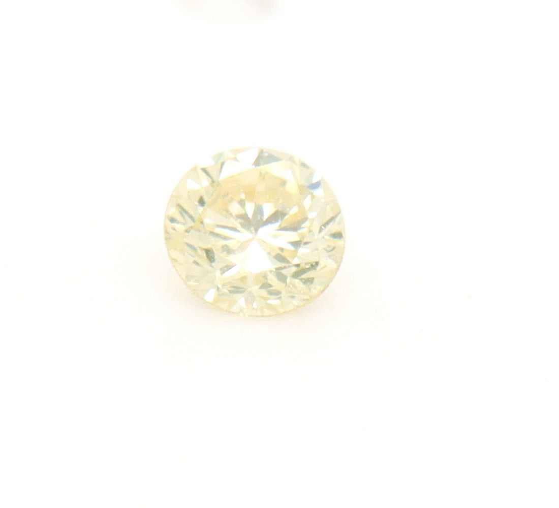 Loose diamond GIA Certified 0.20ctw round brilliant cut fancy yellow (1 of 4)