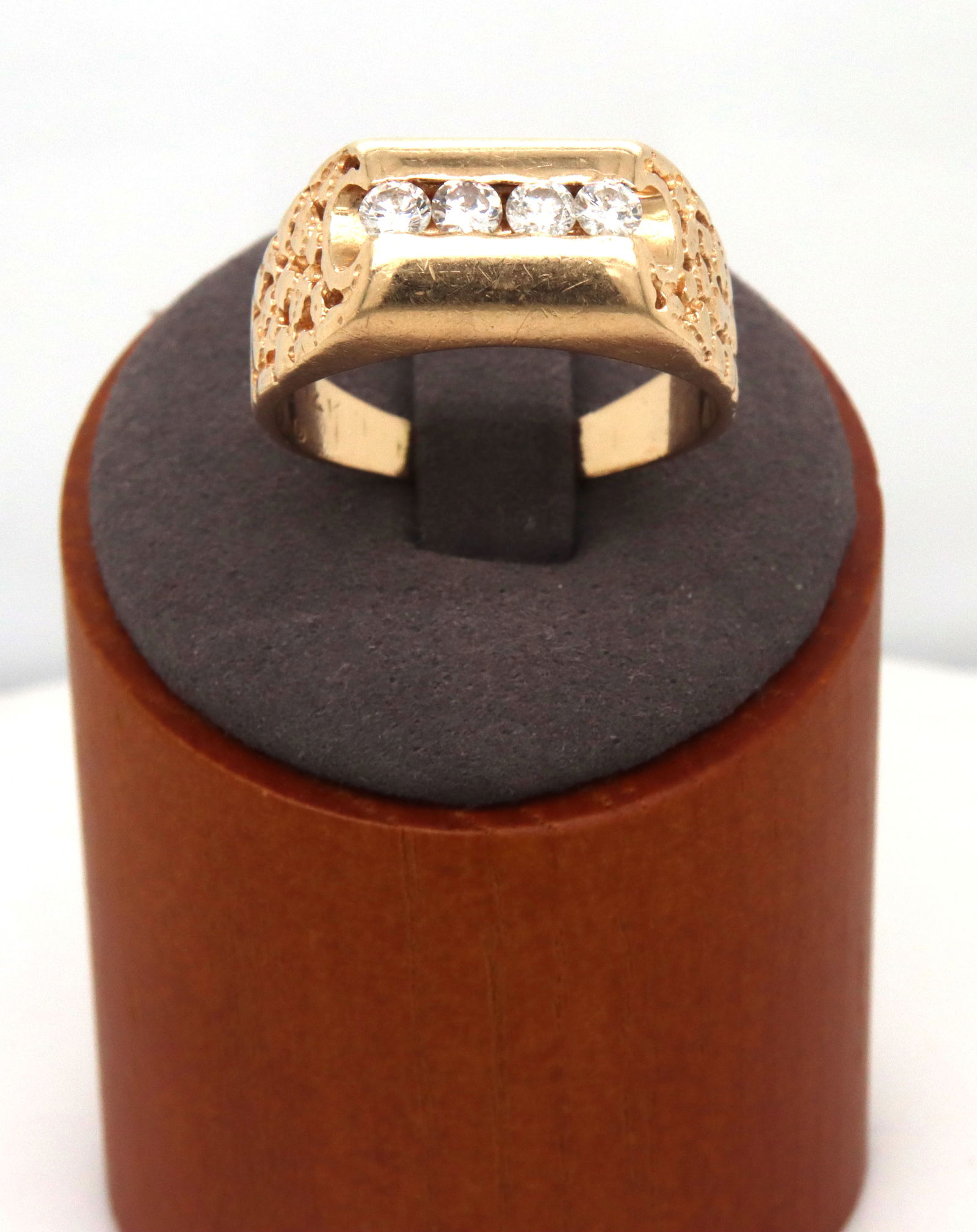 Interesting Man's 14K YG 4 Diamond Ring (1 of 6)