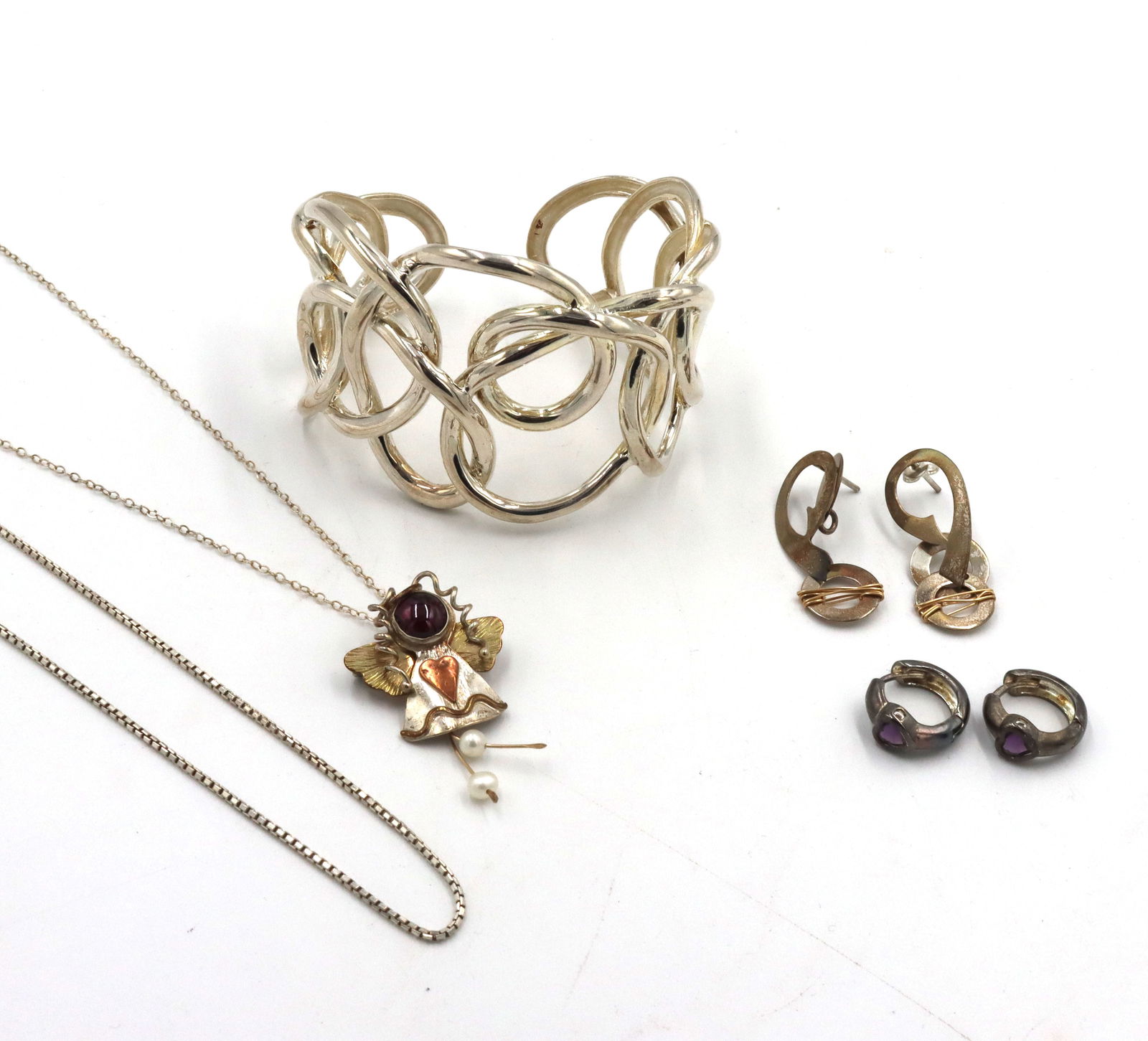 Lot of Vintage 925 sterling silver jewelry (1 of 9)