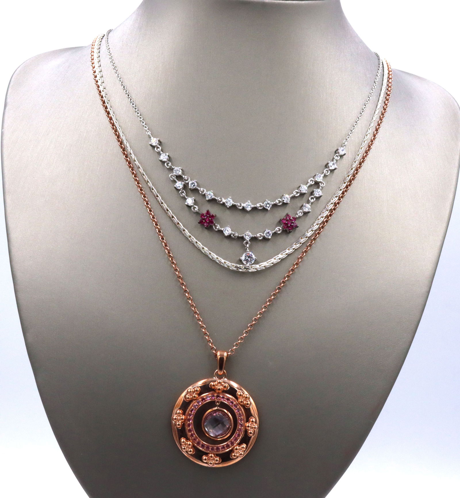 Lot of 3 Vintage 925 sterling silver necklaces (1 of 7)