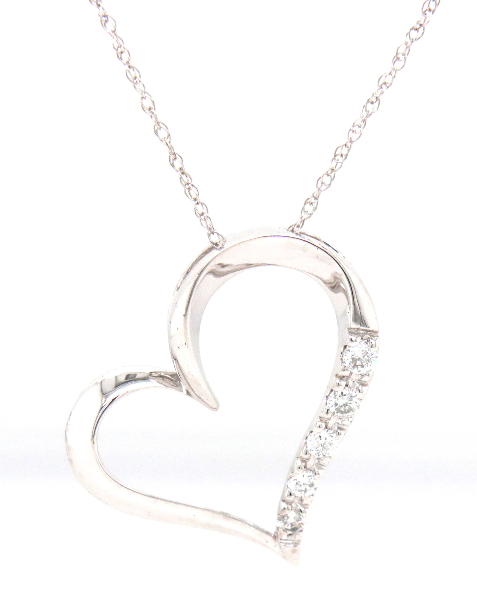 10kt White gold diamond heart shaped pendant on chain (1 of 4)