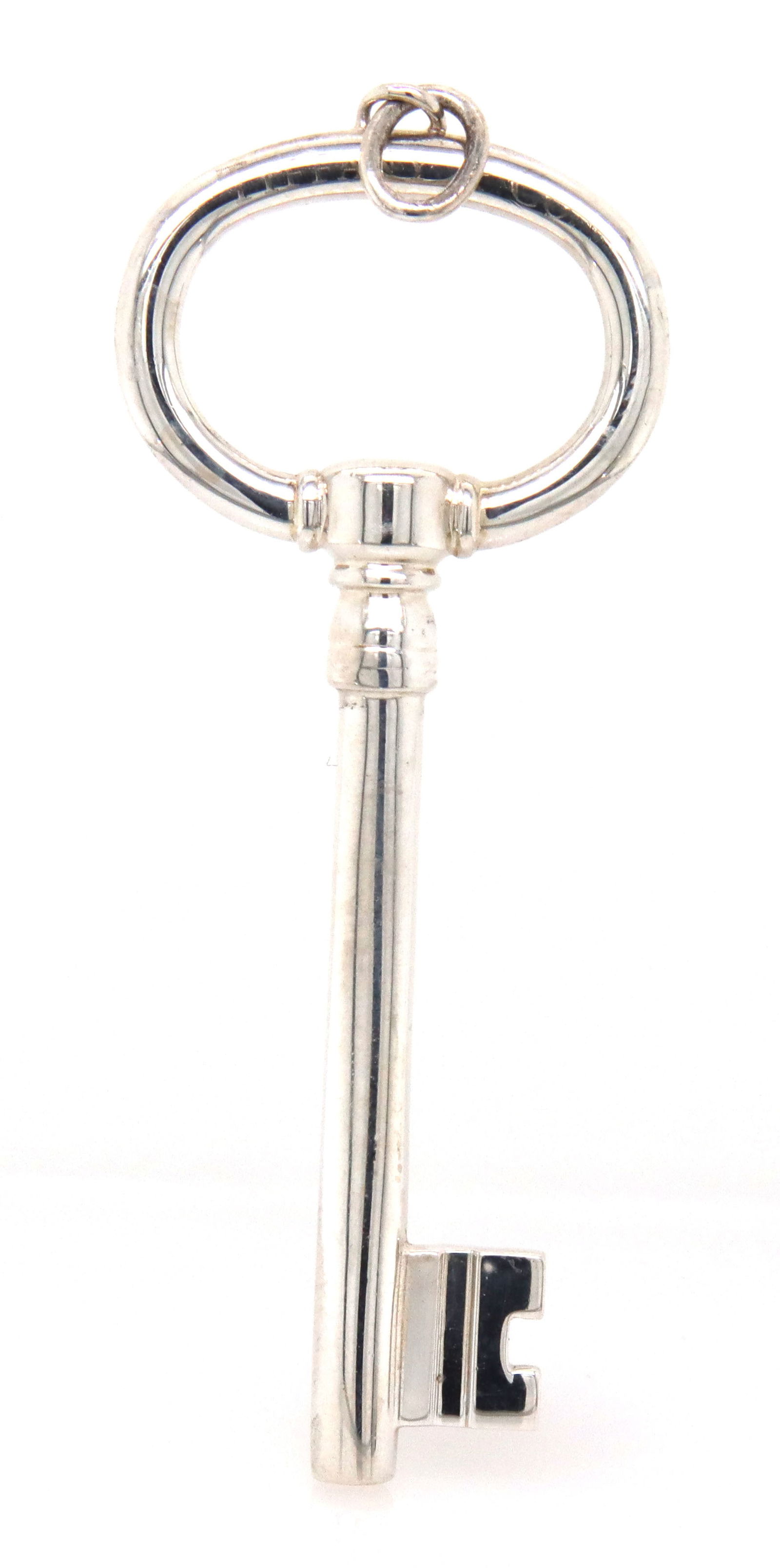 Tiffany & Co key pendant in 925 sterling silver (1 of 5)