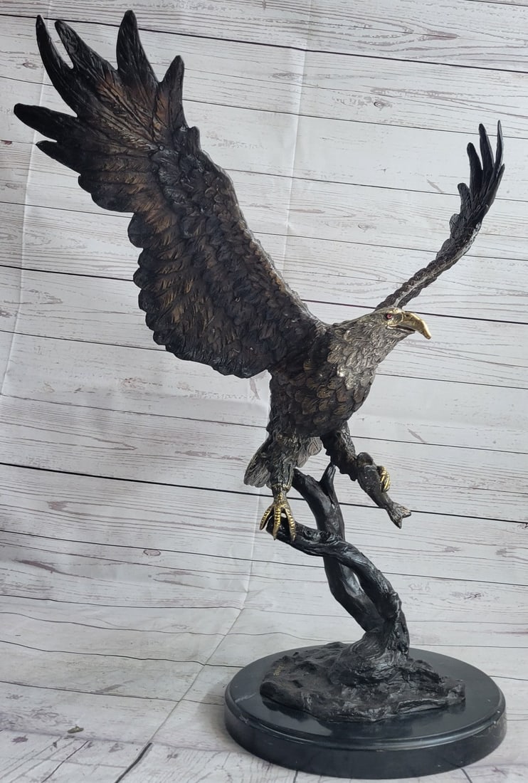 Stunning Eagle Bronze Statue - 3